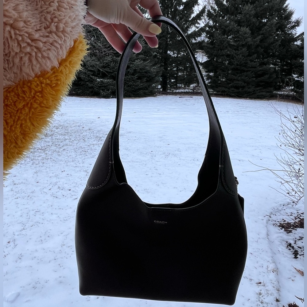 Coach Brooklyn 28 slouchy shoulder bag in maple purse NWOT - Picture 9 of 11